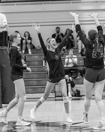 ConcordVolleyball_Girl_20251008-077
