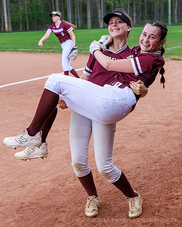 ConcordSoftball_20260417-017