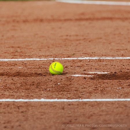ConcordSoftball_20260430-158