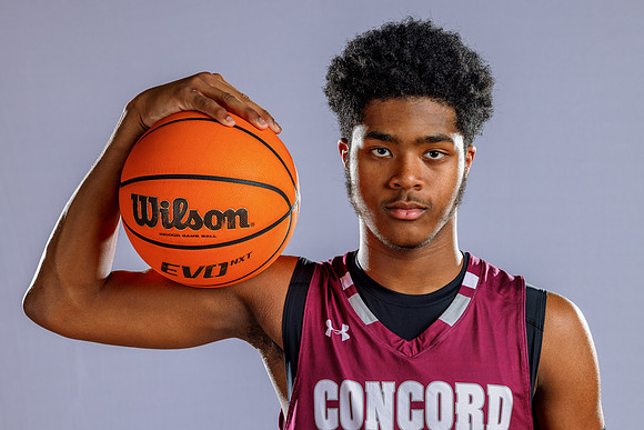 #25 Asad Banks (2 of 4)